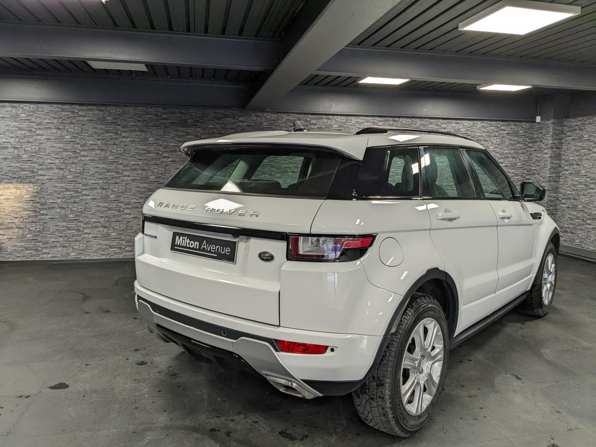 Land Rover Evoque : tous les modèles, prix et fiches techniques