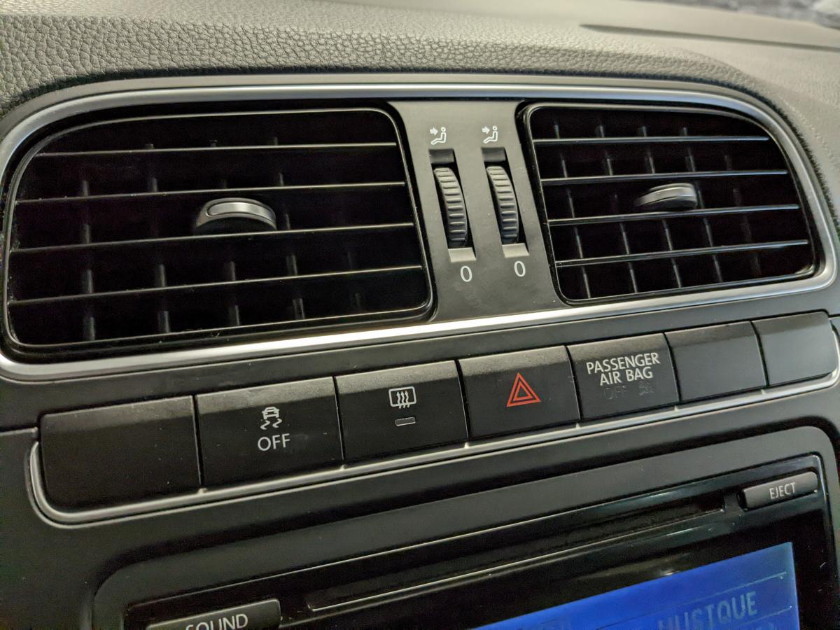 Antenne autoradio pour fixation au montant latéral avant, Citroën